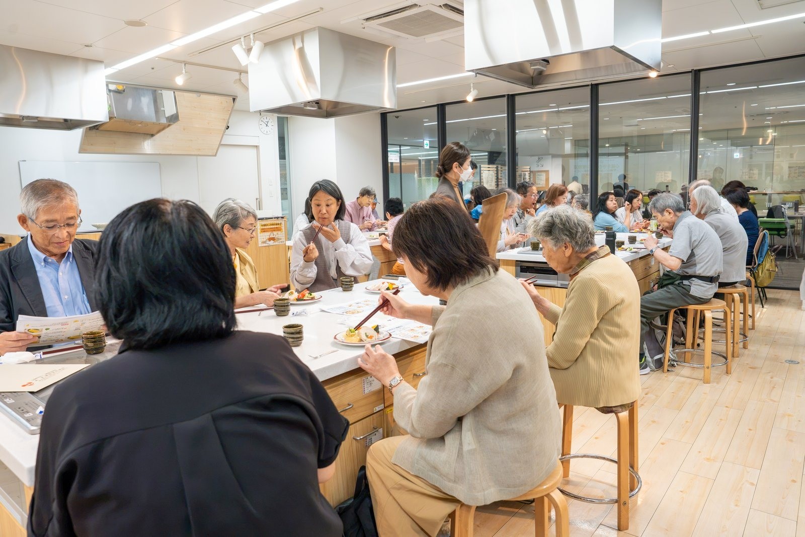 心臓を守るお料理教室 会食のようす